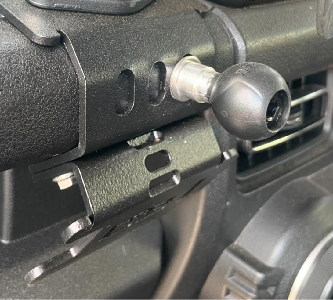 Jimny Mounting Plate, Handheld UHF Holder and Ram Mount Ball Combo