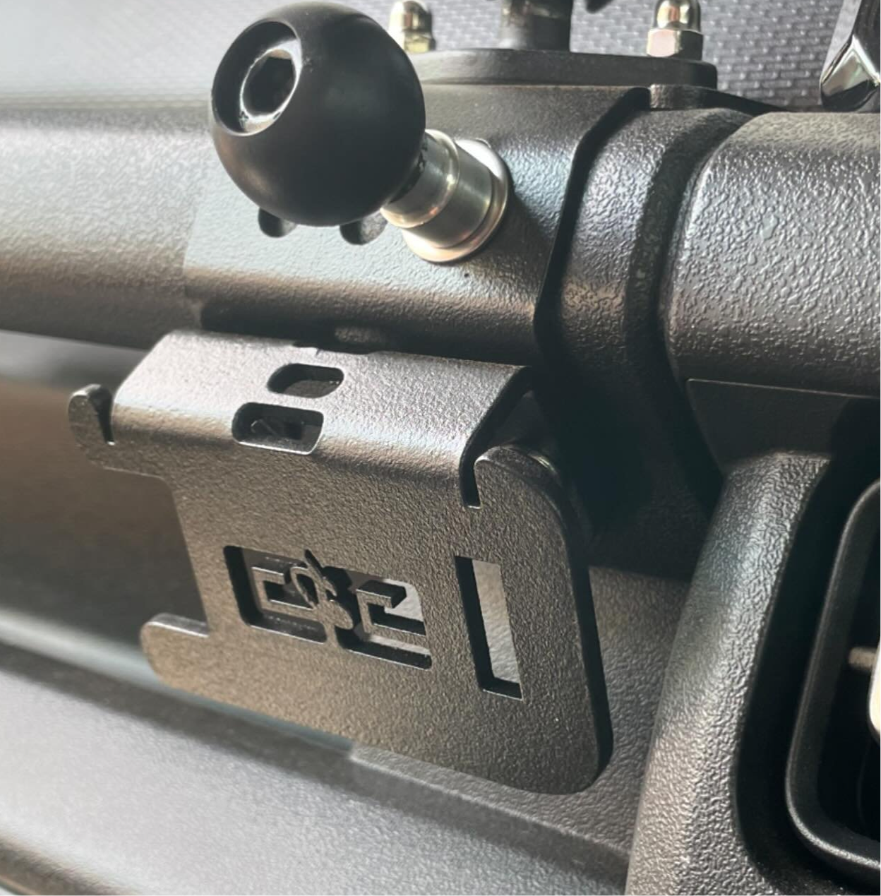 Jimny Mounting Plate, Handheld UHF Holder and Ram Mount Ball Combo