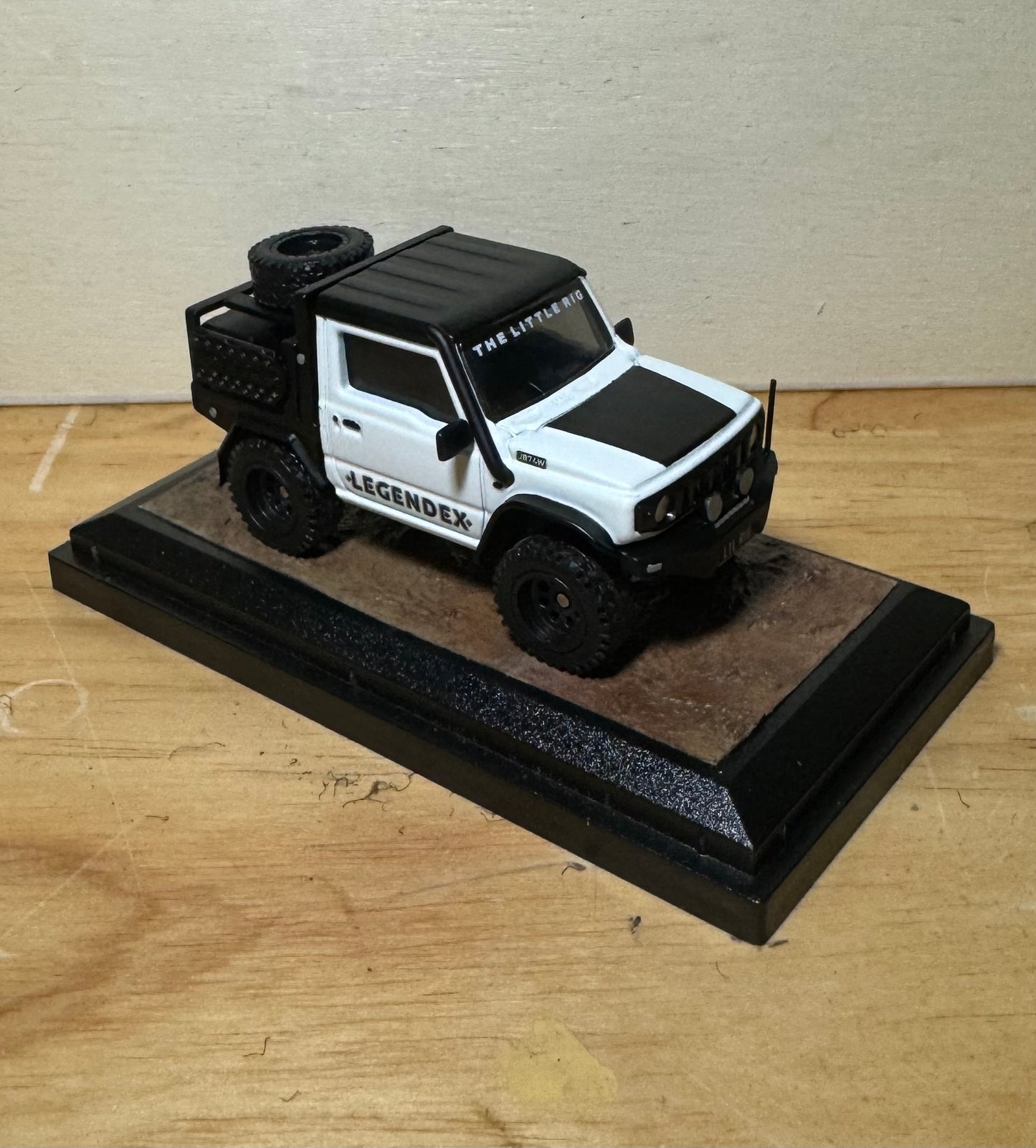 1:64 Little Rig Replica (Hand Made)