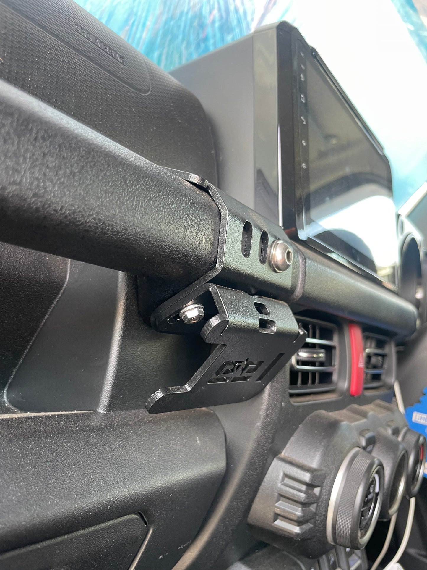 Jimny Mounting Plate, Handheld UHF Holder and Ram Mount Ball Combo